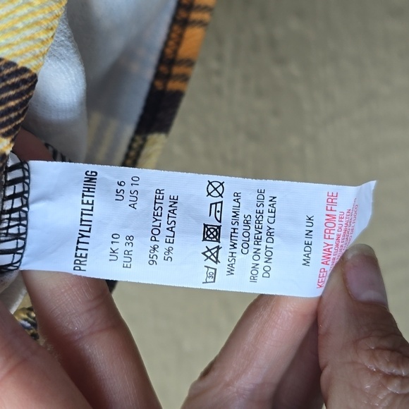 PrettyLittleThing Yellow Check Print Mini Skirt 6 - Picture 9 of 9